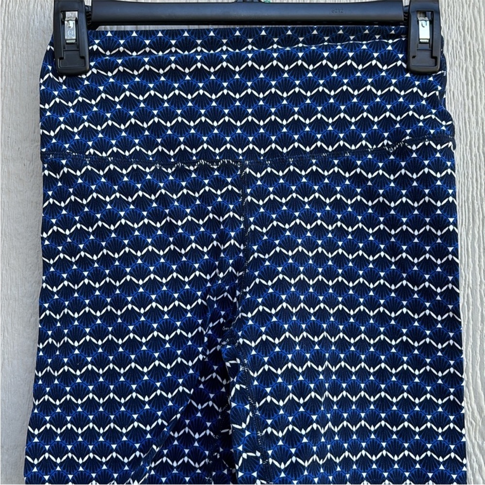 Anthropologie Splits59 Airweight High-Waisted Bike Shorts in Cobalt Blue - Picture 5 of 7